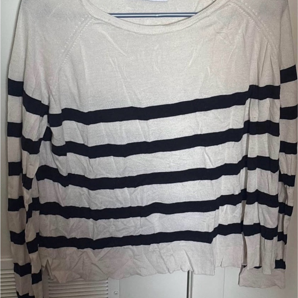 Zara Striped Black and White Sweater